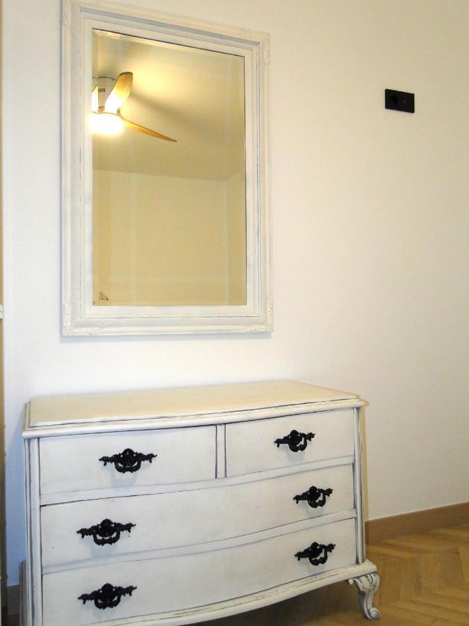 Almagro Suite-A Un Paso Exterior foto