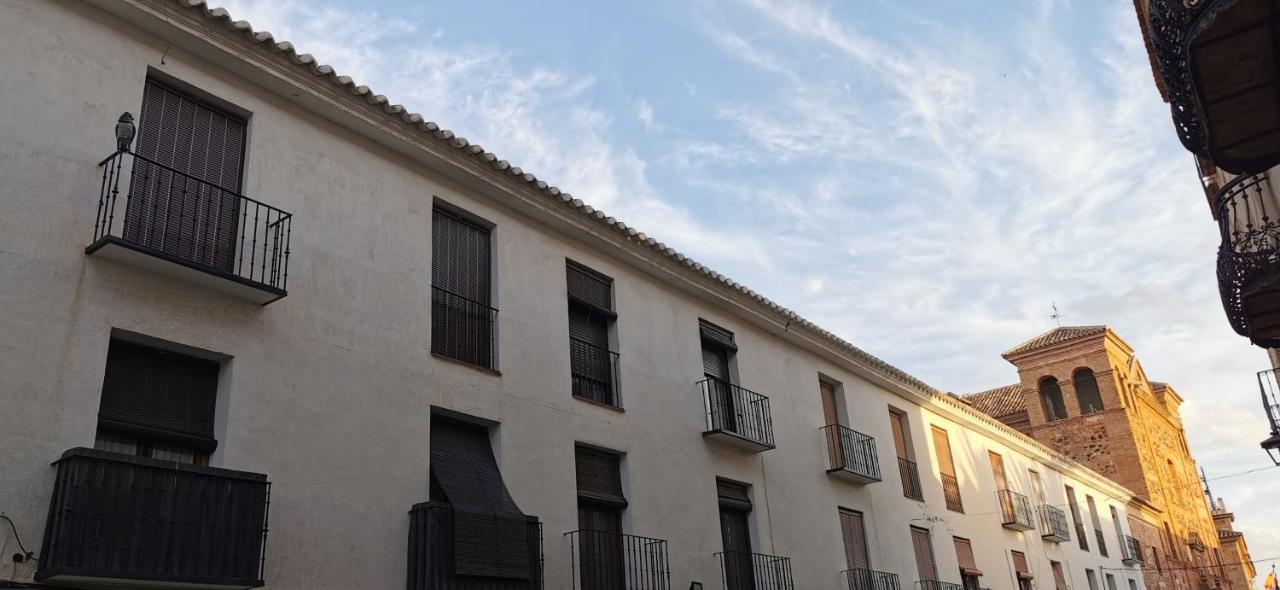 Almagro Suite-A Un Paso Exterior foto